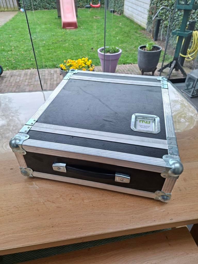 Crown XLS 1502 DriveCore versterker in flightcase, Ophalen, Audio