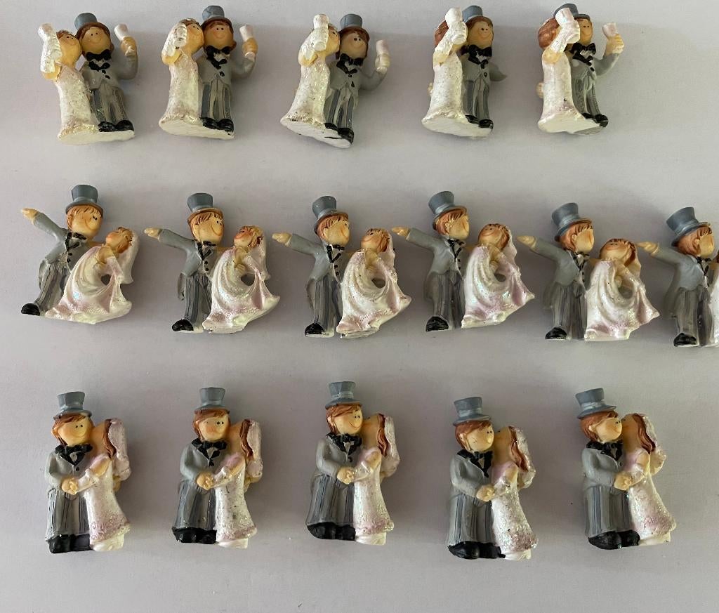 bruidspaar beeldjes en duifjes, ., Nieuw, Ophalen of Verzenden, .