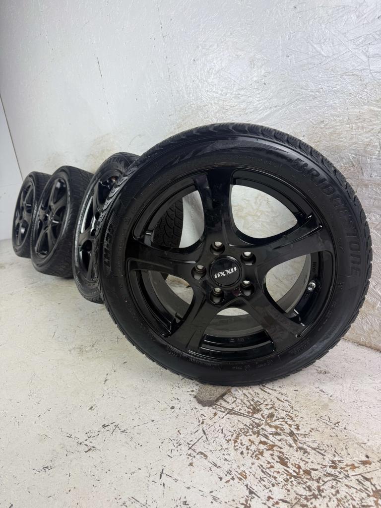 Mazda 2 3 Toyota Yaris Hyundai i20 velgen 16" 5x114.3 winter