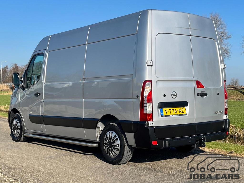 Opel Movano 2.3 CDTI 146 pk L2/H2 Bestel 2018 124.340 Km, Auto's, Bestelauto's, Voorwielaandrijving, Stof, Gebruikt, 2500 kg