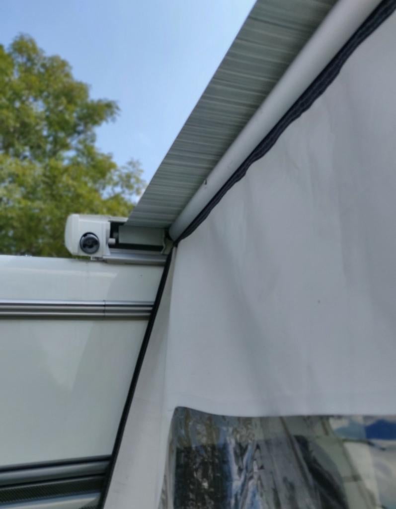 Thule  Scherm rechts met raam  en  rafts G2 250, Caravans en Kamperen, Caravan accessoires, Ophalen, Gebruikt