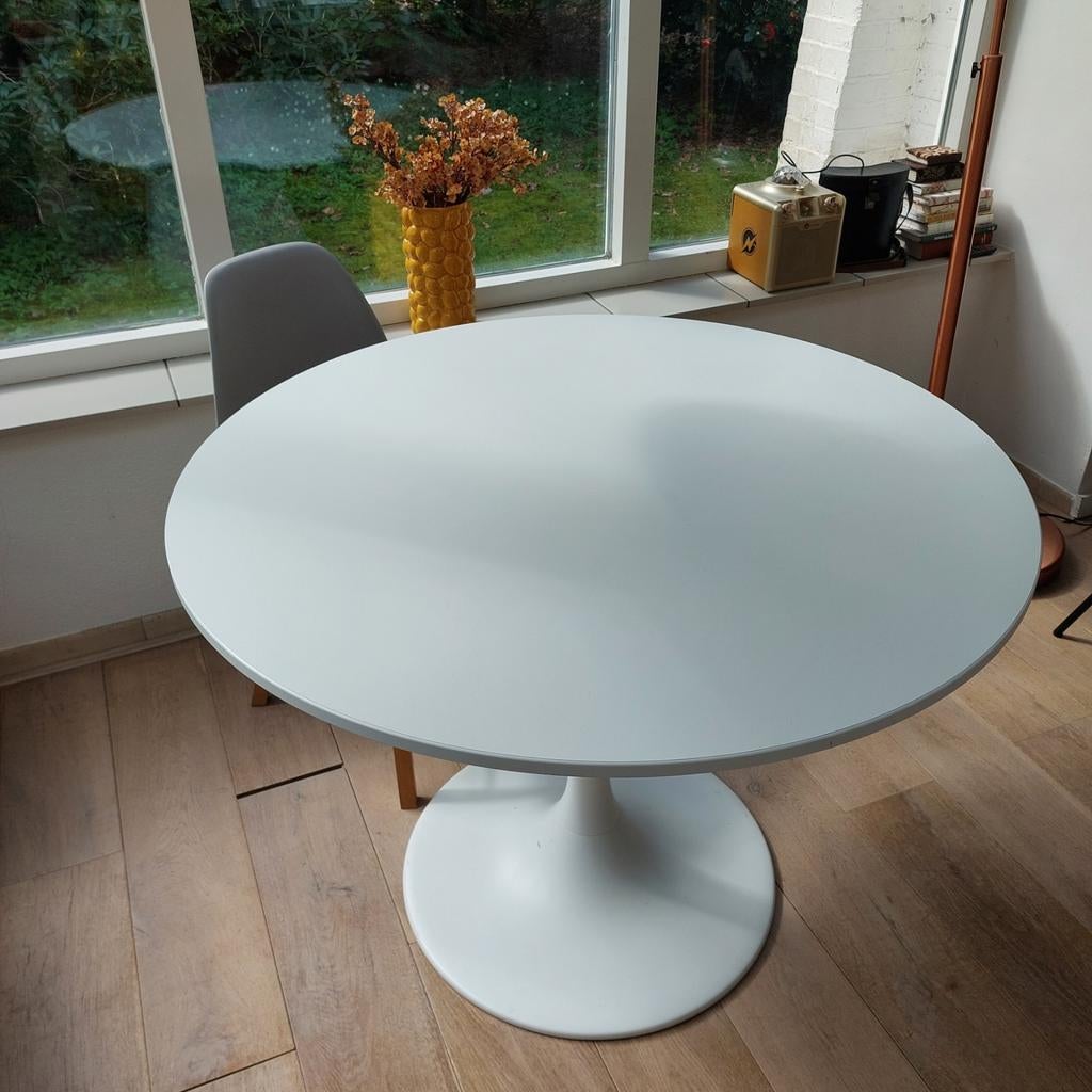 De bekende ronde IKEA -- DOCKSTRA Tafel, wit, Huis en Inrichting, Ophalen