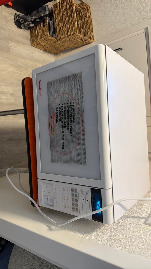 Magnetron oven Moulinex, Ophalen, Zo goed als nieuw, Oven