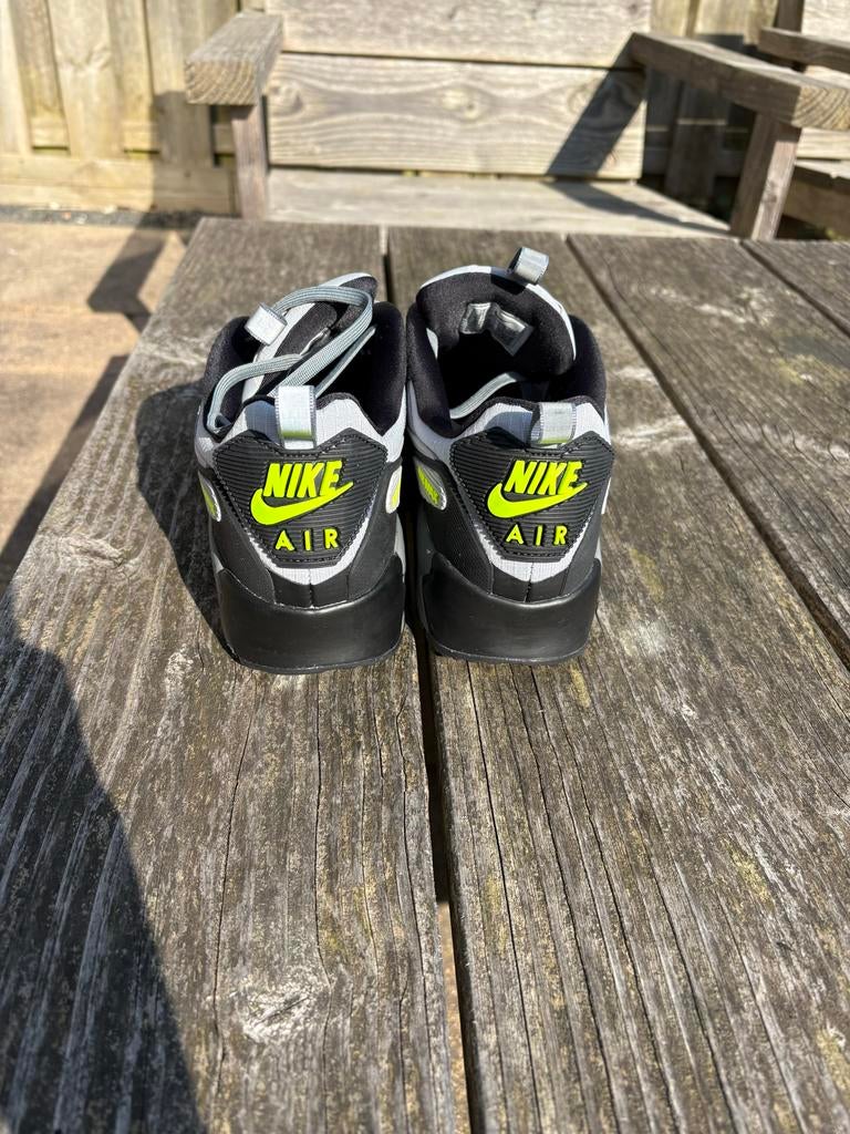 Nike Air Max 90 Drift - Maat EUR 44, Kleding | Heren, Schoenen, Ophalen of Verzenden, Nieuw, Overige kleuren, Sneakers of Gympen