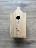 Houten Vogelhuisje 'Bird Hotel' voor in de tuin, Ophalen, Nieuw