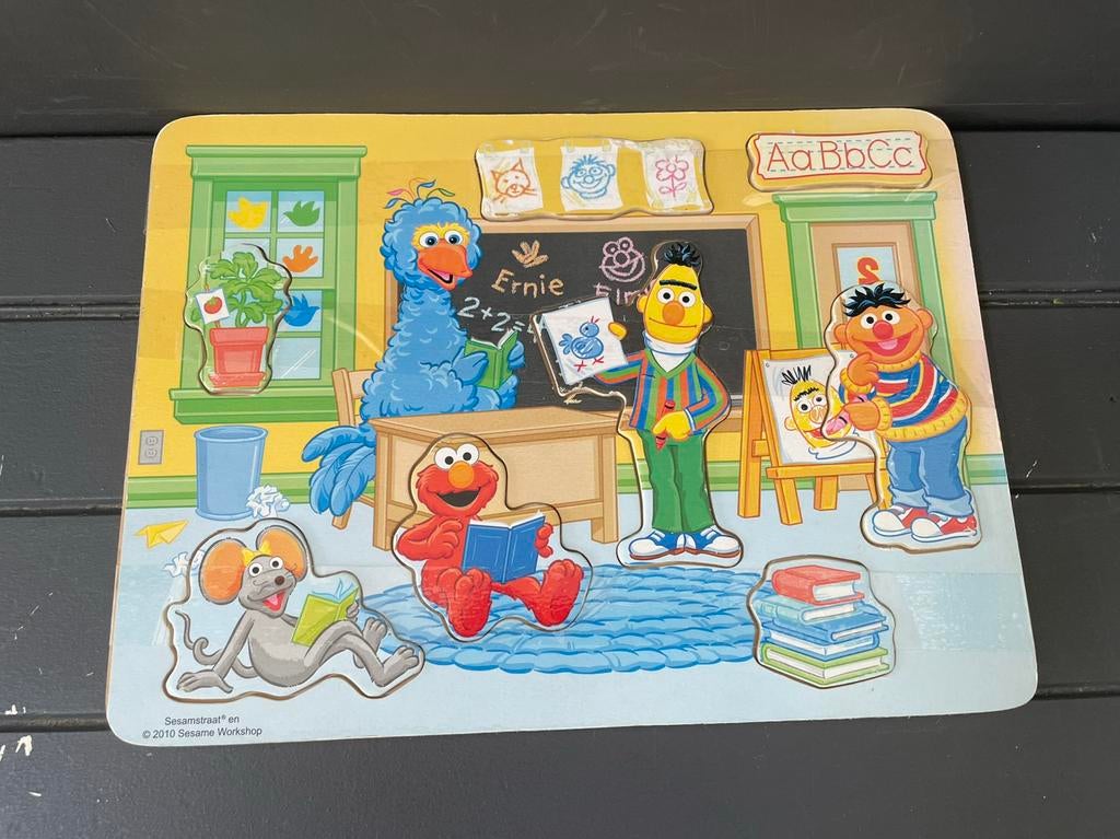 Sesamstraat houten puzzel, Ophalen of Verzenden, 10 tot 50 stukjes, Zo goed als nieuw