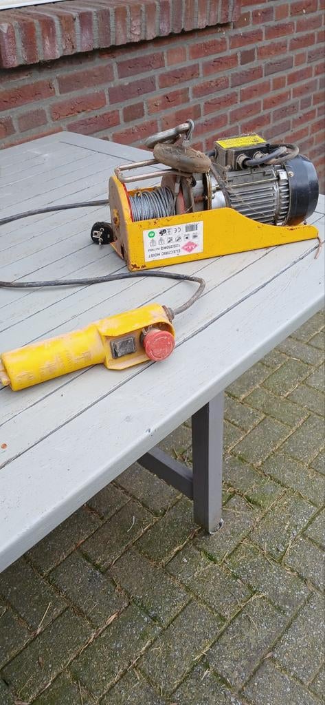Elektrische Lier 125/250 kg - AA Lift, Ophalen