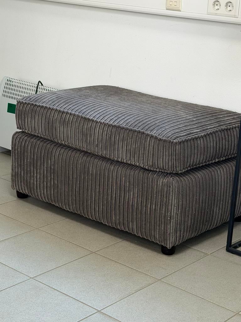 Ribstof hocker/poef, Ophalen, Gebruikt, Rechthoekig