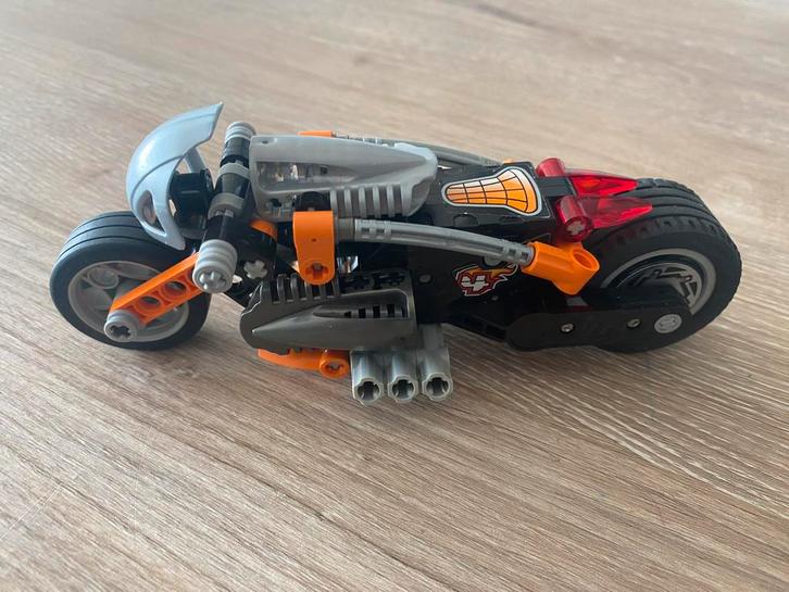 Lego Racers 8355 - Hot Blaster Bike, Kinderen en Baby's, Speelgoed | Duplo en Lego, Zo goed als nieuw, Lego, Complete set, Ophalen of Verzenden