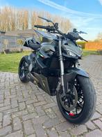 Ducati Streetfighter V2 2022 Storm Green, Motoren, 2 cilinders, Handvatverwarming, Particulier, Meer dan 35 kW