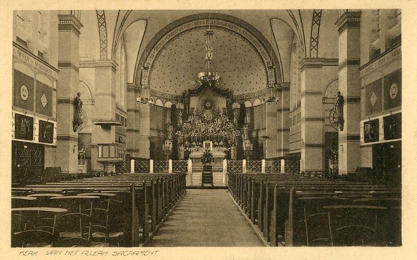 NIJMEGEN – Interieur Sacramentskerk ca. 1930 (DR116), Verzenden, 1920 tot 1940, Ongelopen, Gelderland
