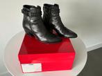 zwarte enkellaarsjes, Vivian Ray , maat 39, Zwart, Ophalen of Verzenden, Zo goed als nieuw, Lage of Enkellaarzen