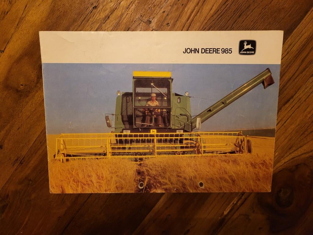 tractor folder John Deere 985, Boeken, Catalogussen en Folders, Ophalen of Verzenden, Zo goed als nieuw