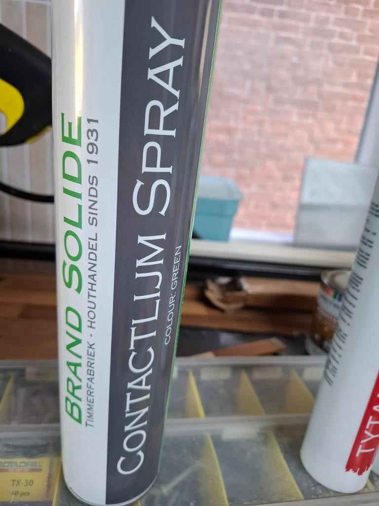 EPDM Contactlijm Spray - Brand Solide, Doe-het-zelf en Verbouw, Dakpannen en Dakbedekking, Ophalen of Verzenden, Nieuw, Overige materialen