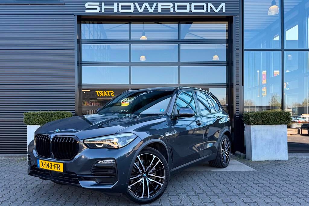 BMW X5 XDrive45e Executive, Pano, Trekhaak, Leder, Camera, A, Gebruikt, Vierwielaandrijving, 2998 cc, SUV of Terreinwagen