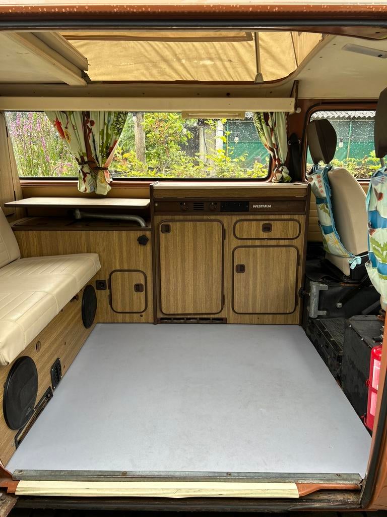 Caravans And Camping VW