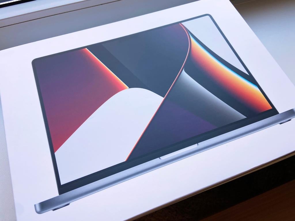 2 x MacBook Pro 14 Inch 2022 | M1 Pro | 16 GB | 500 GB SSD, Computers en Software, Apple Macbooks, Qwerty, Overige groottes, 512 GB