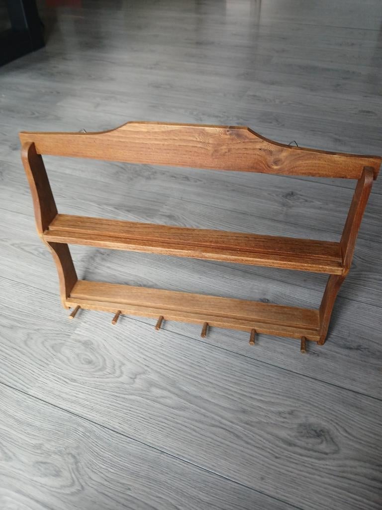 Vintage wandrekje voor borden en kopjes, Ophalen, Gebruikt