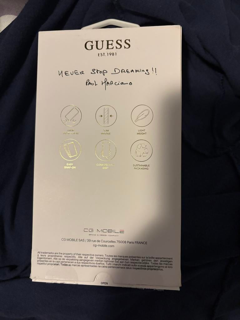 Origineel Guess hoesje voor de iPhone 17, Kunststof, IPhone 17, MagSafe, Nieuw