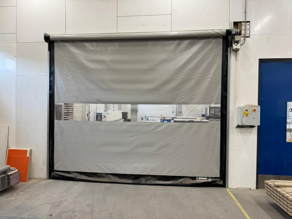 Snelloopdeur Dynaco Entrematic - Rolpoort overheaddeur, Ophalen, Kunststof, Gebruikt, Binnendeur