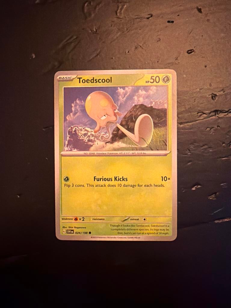 Toedscool #024/198 Pokémon Kaart - Nieuwstaat, Ophalen of Verzenden, Zo goed als nieuw, Losse kaart