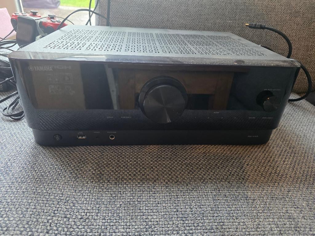 Yamaha RV-V4A receiver, Gebruikt, Yamaha, Ophalen of Verzenden, 120 watt of meer