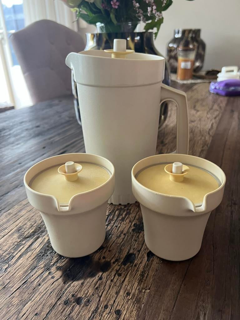 Tupperware sapkan en 2 kleine schenkkannetjes, Ophalen of Verzenden, Zo goed als nieuw, Overige typen