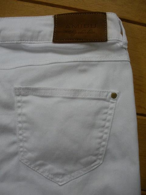 AMISU broek wit maat 36, Kleding | Dames, Wit, Ophalen of Verzenden, Zo goed als nieuw, Maat 36 (S)