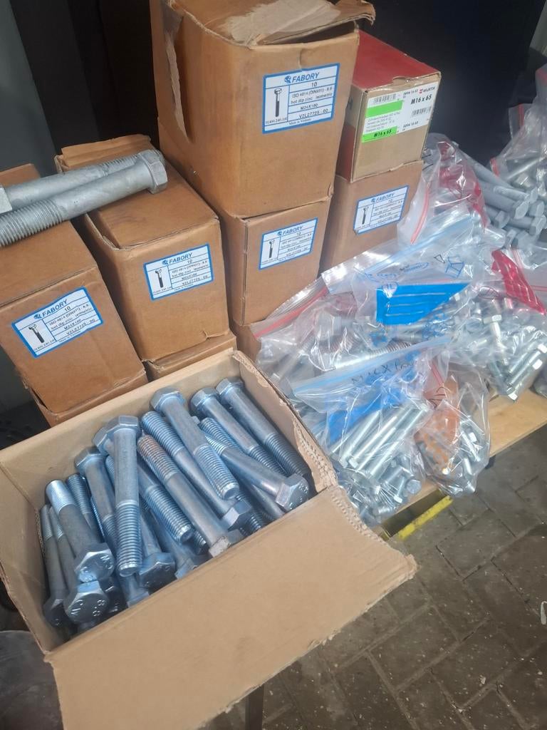 Bouten, Geen, Ophalen of Verzenden, Zo goed als nieuw, Geen