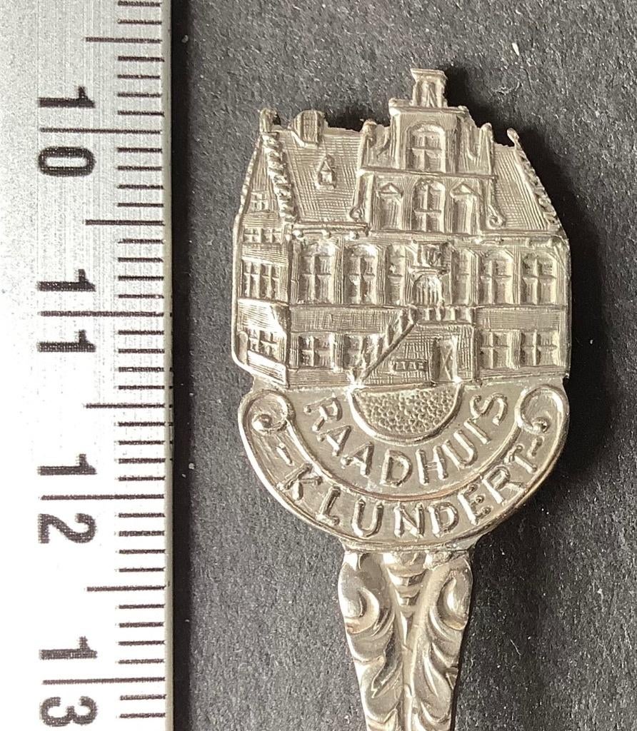 lepel, Klundert, Raadhuis (L5, Ophalen of Verzenden, Gebruikt