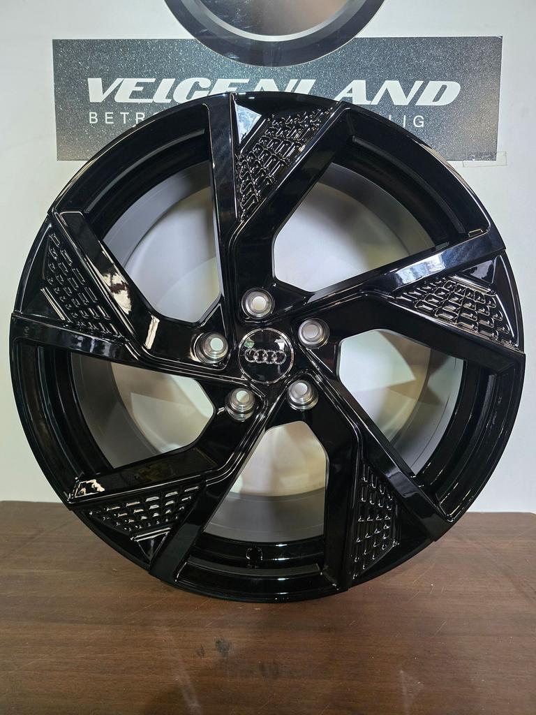 18 inch lichtmetalen Audi Look A3 A4 Q2 Q3 TT Velgen, 18 inch, Velg(en), -, -