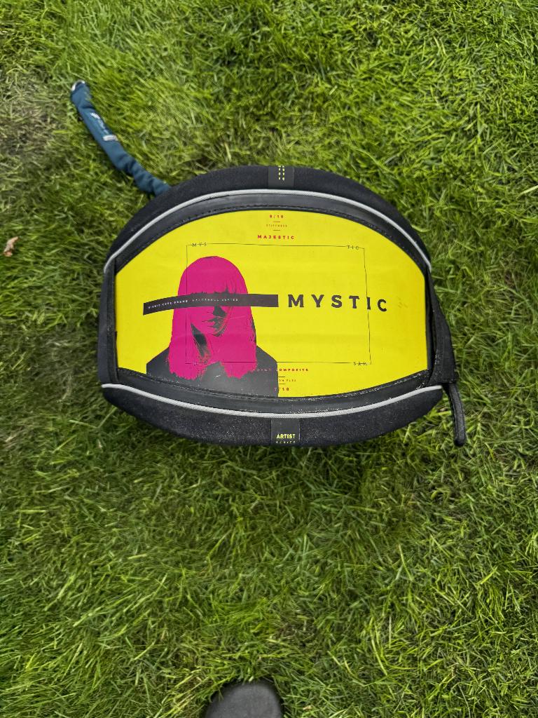 Mystic Majestic waist harness – goede staat, Watersport en Boten, Kitesurfen, Ophalen, Trapeze, Geen board, Zo goed als nieuw
