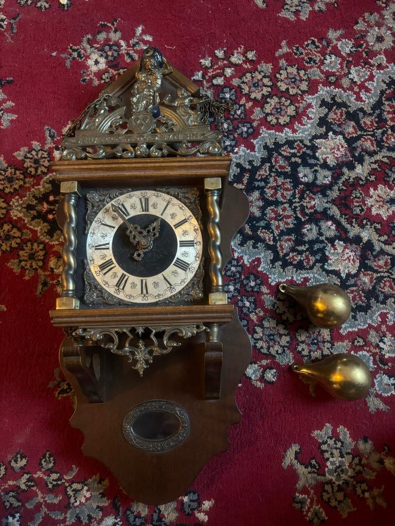 Antieke wandklok - niet werkend, voor decoratie of reparatie, Antiek en Kunst, Antiek | Klokken, Ophalen