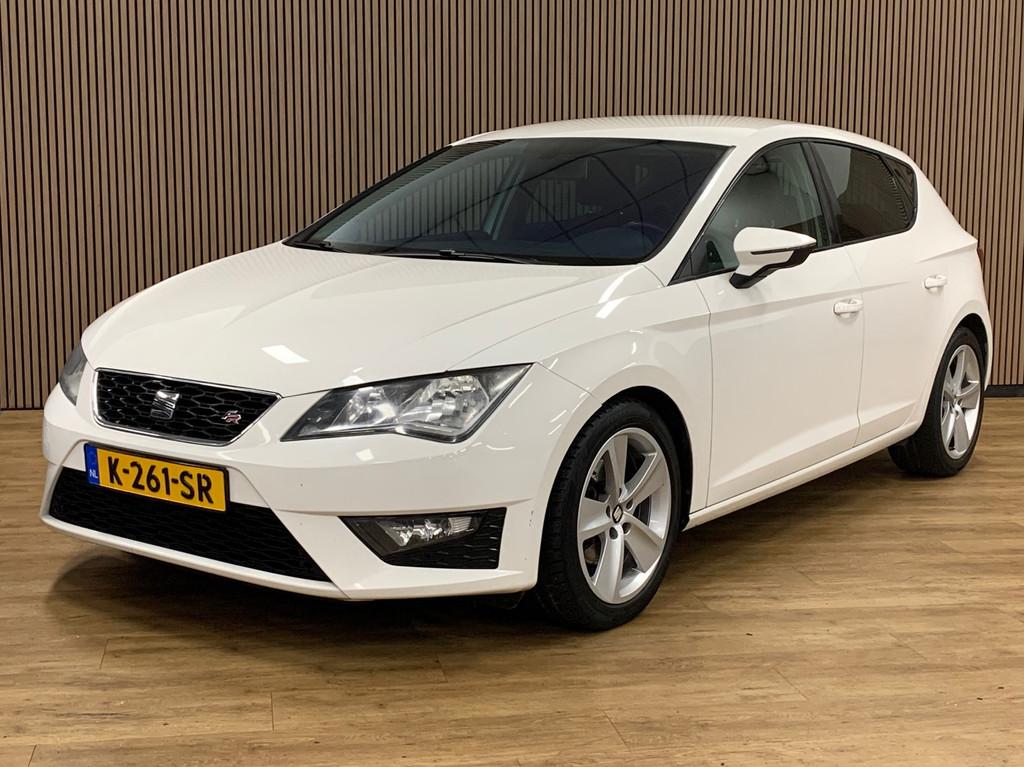 Seat Leon 1.4 TSI FR Business|Carplay|Climate Control|, Voorwielaandrijving, Euro 5, Stof, Gebruikt