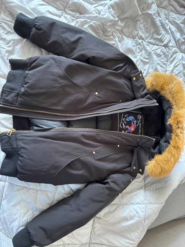 Moose knuckles kinder jas L, Kleding | Dames, Ophalen, Zwart, Zo goed als nieuw, Maat 34 (XS) of kleiner