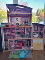 Groot poppenhuis met veel accessoires, Ophalen, Zo goed als nieuw, Poppenhuis
