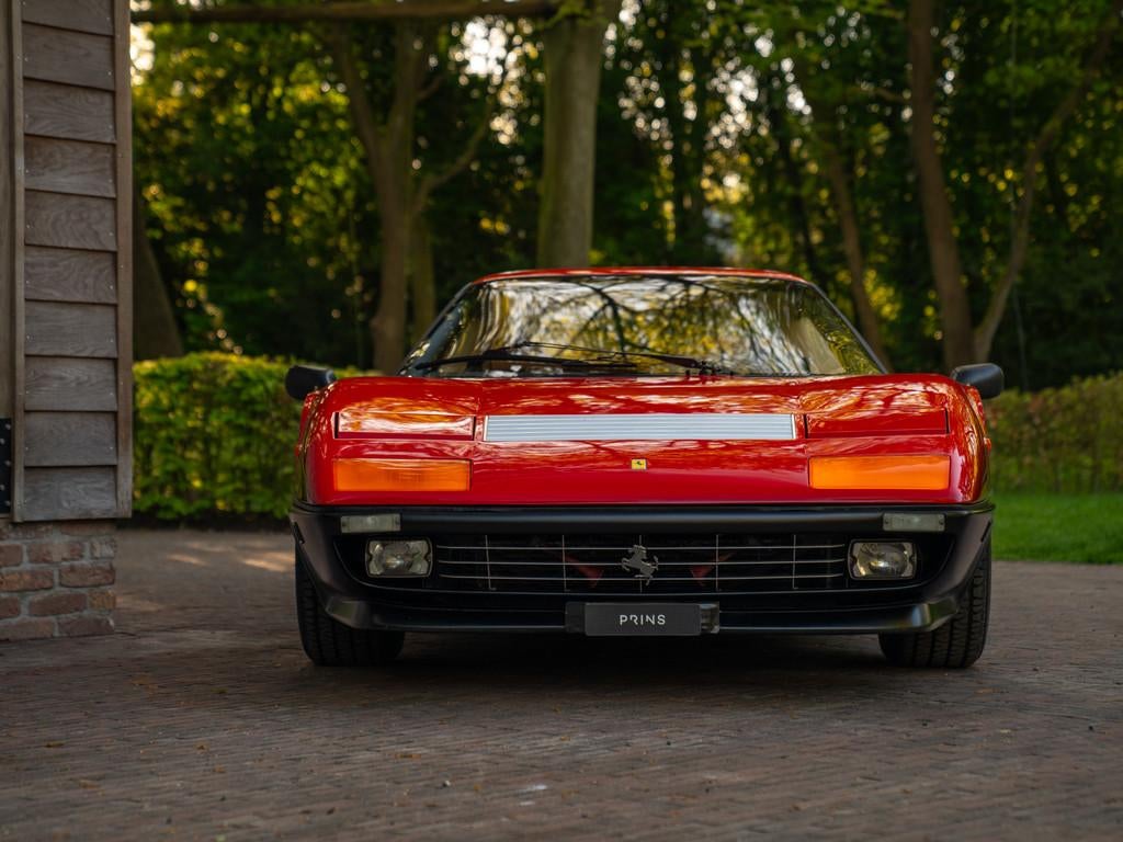 Ferrari 512 BBI (bj 1984), Lederen bekleding, Achterwielaandrijving, 340 pk, Handgeschakeld