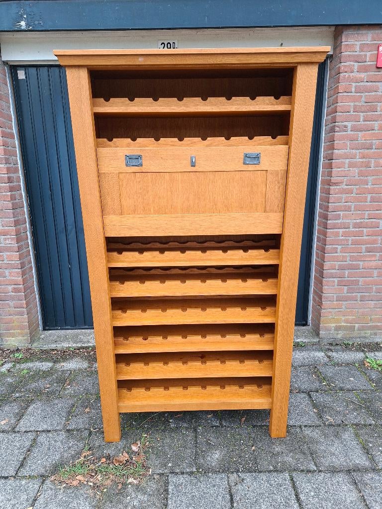 Zware massief houten lichtbruine flessenkast voor 64 flessen, Huis en Inrichting, Kasten | Overige, Gebruikt, Ophalen