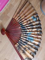 Decoratieve Oosterse Handwaaier met Kraanvogels, Ophalen