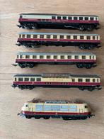 Marklin 3054 locomotief met 4 Lima personenwagons, Hobby en Vrije tijd, Modeltreinen | H0, Wisselstroom, Ophalen of Verzenden