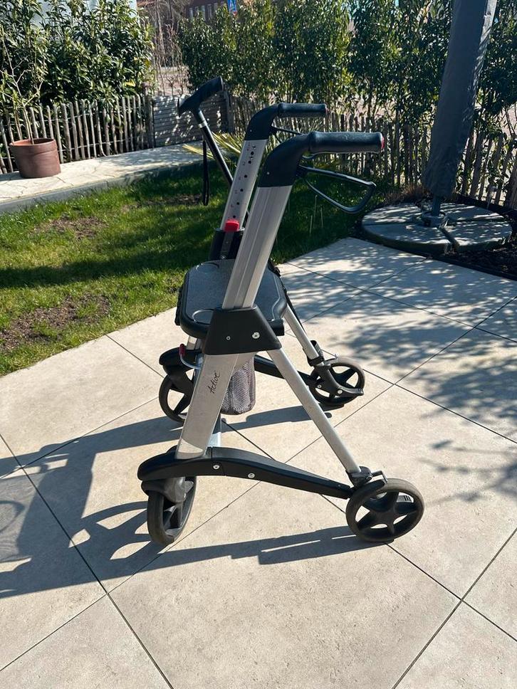 Rollator van Active, Diversen, Rollators, Gebruikt, Lichtgewicht, Opvouwbaar, Ophalen