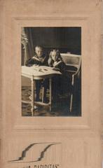 Kabinet foto - Fotohuis Rapiditas - Haarlem -Zijlstraat, Verzenden, Foto, Zo goed als nieuw, Voor 1940