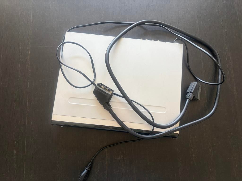 Lenco DVD speler met 6 diverse DVD's, Audio, Tv en Foto, Dvd-spelers, Ophalen of Verzenden, Gebruikt, Dvd-speler, Overige merken