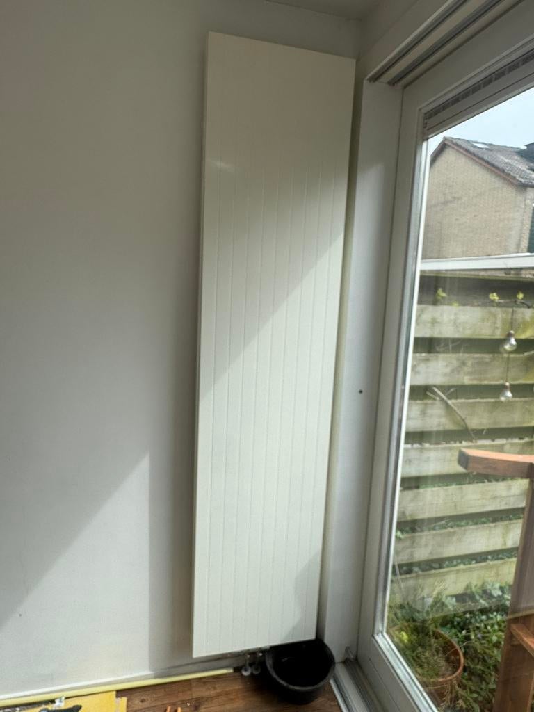 Verticale radiator 500x2200 compleet, Doe-het-zelf en Verbouw, Deuren en Horren, Ophalen of Verzenden, Zo goed als nieuw, Binnendeur