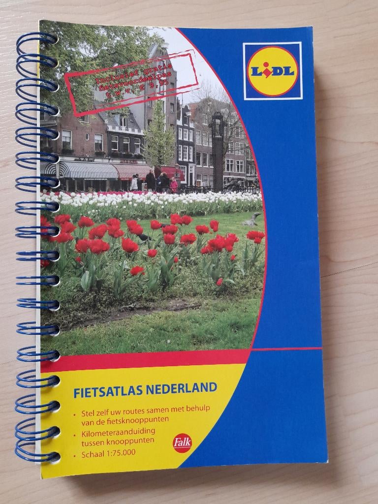 FALK FIETSATLAS NEDERLAND FIETSKNOOPPUNTEN SCHAAL 1:75.000, Boeken, Ophalen of Verzenden, Zo goed als nieuw, Overige onderwerpen