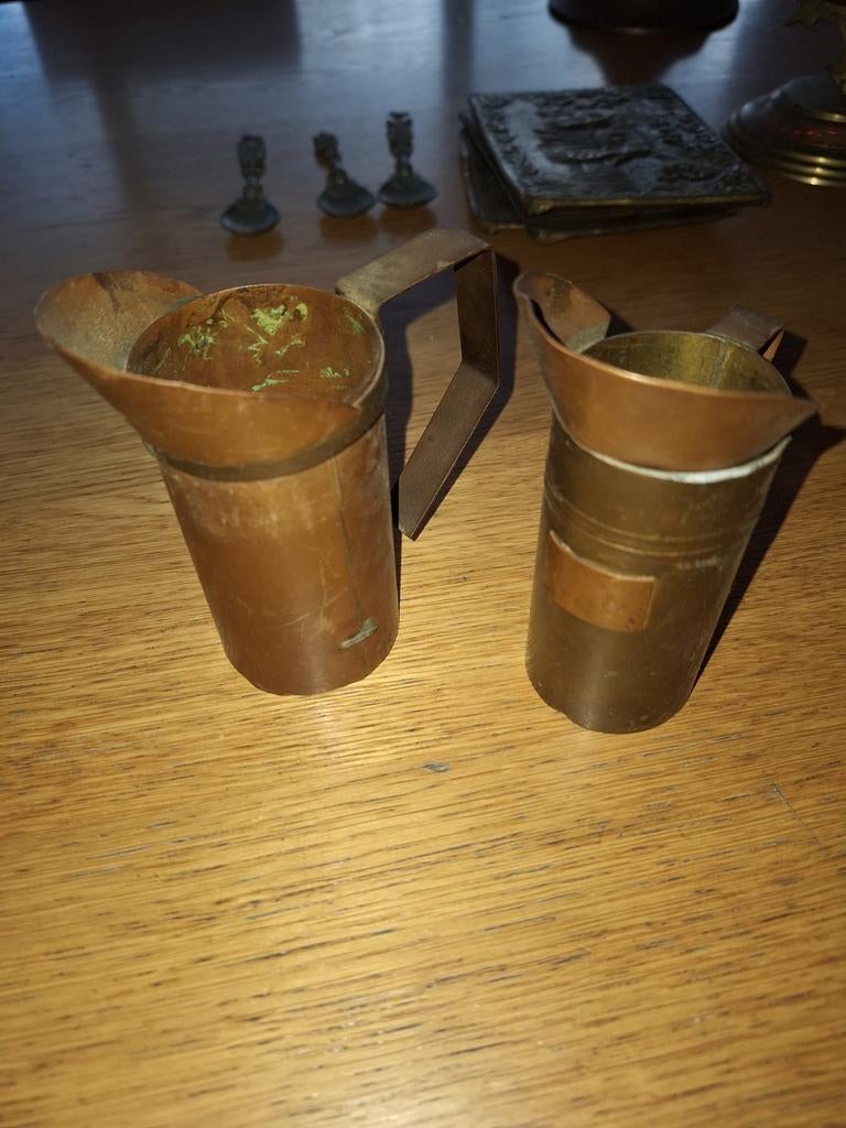 Twee koperen kannetjes, Antiek en Kunst, Antiek | Koper en Brons, Ophalen of Verzenden