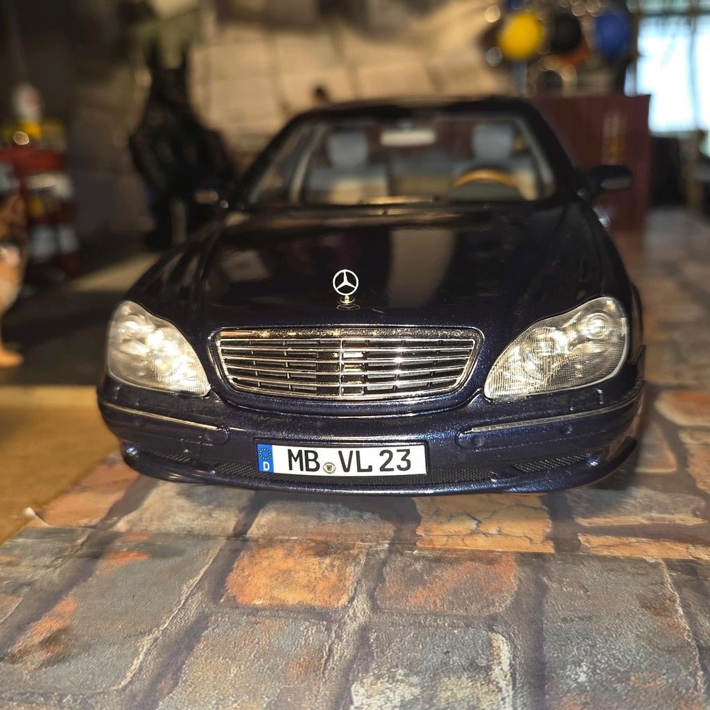 Mercedes-Benz S Class Norev, Hobby en Vrije tijd, Modelauto's | 1:18, Ophalen of Verzenden, Zo goed als nieuw, Auto, Norev