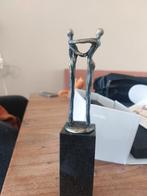 Sculptuur De handdruk - Dank - Artihove - Ammerlaan, Groep mensen, Minder dan 20 cm, Ophalen of Verzenden, Gemerkt