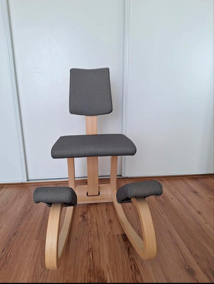 Varier Variable Plus Balans kniestoel - Zo goed als nieuw, Huis en Inrichting, Stoelen, Zo goed als nieuw, Eén, Hout, Grijs, Ophalen