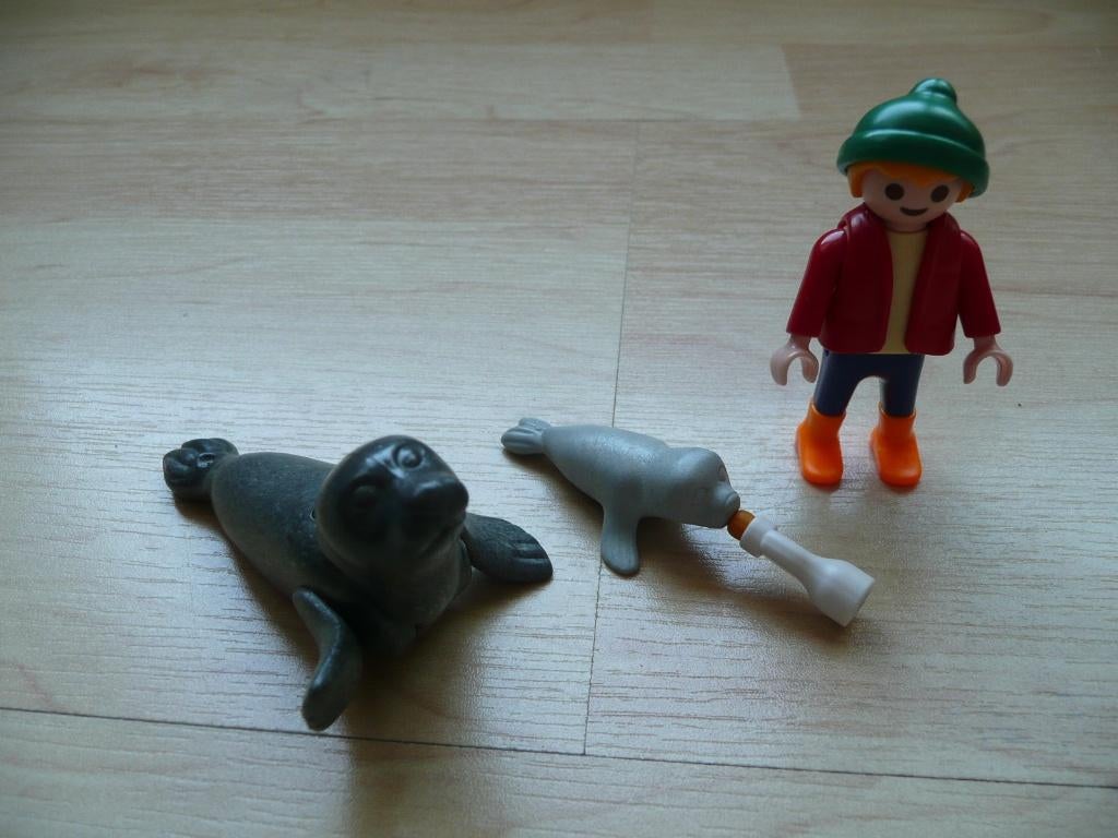 Playmobil special plus verzorger met jonge zeehondjes, Ophalen of Verzenden, Zo goed als nieuw, Complete set